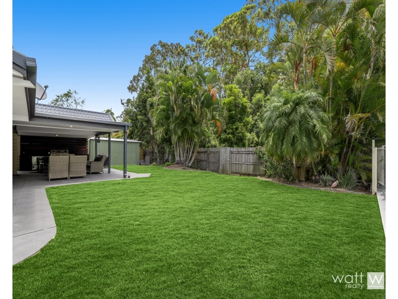 8 Costner Place, Mcdowall QLD 4053