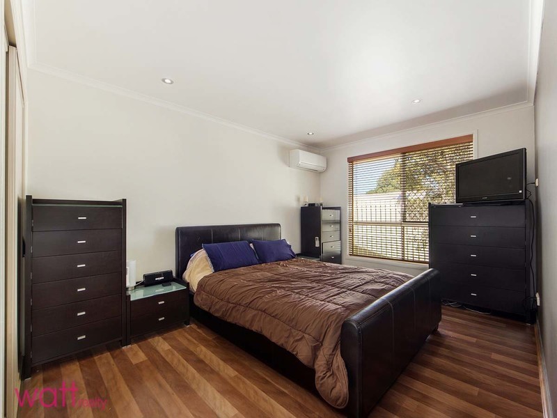 5 Boronia Place, Fitzgibbon QLD 4018