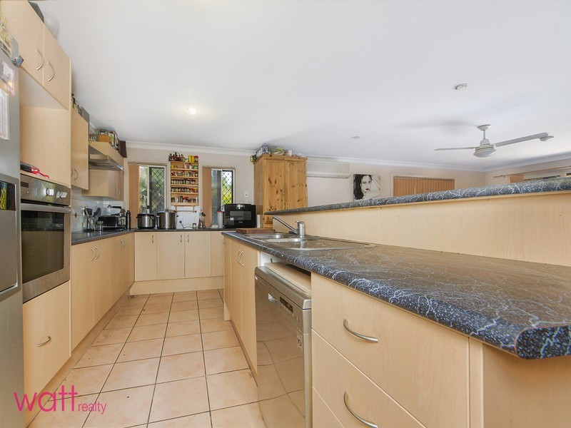 213 Barbour Road, Bracken Ridge QLD 4017