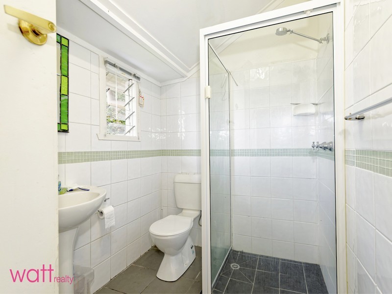 32 Church Road, Zillmere QLD 4034