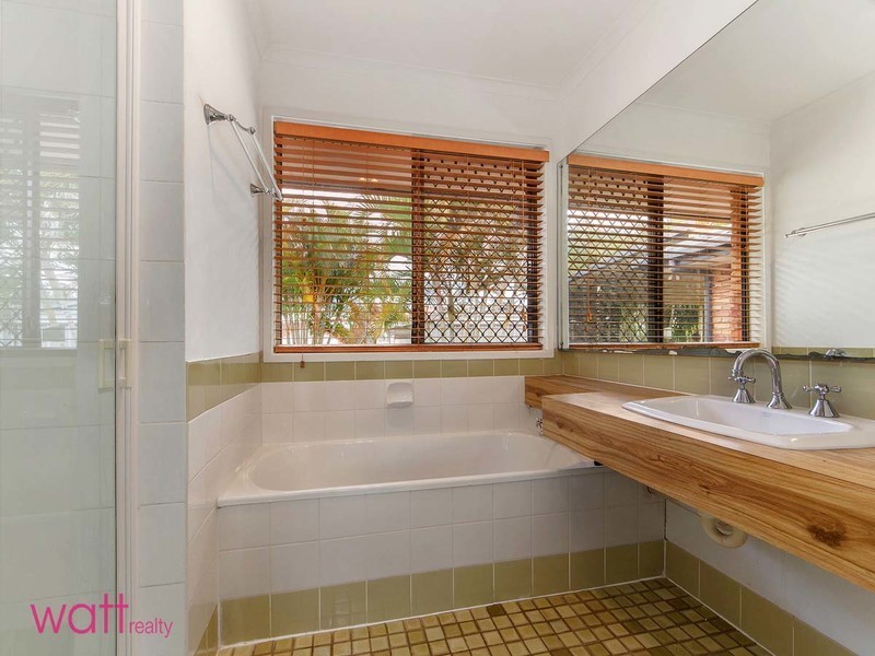 238 Barrett Street, Bracken Ridge QLD 4017