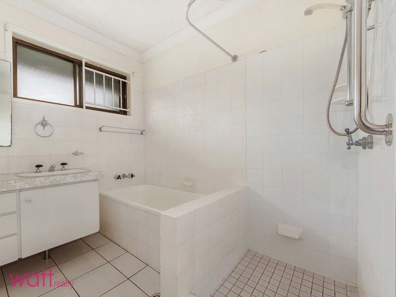 47 Learmonth Street, Strathpine QLD 4500