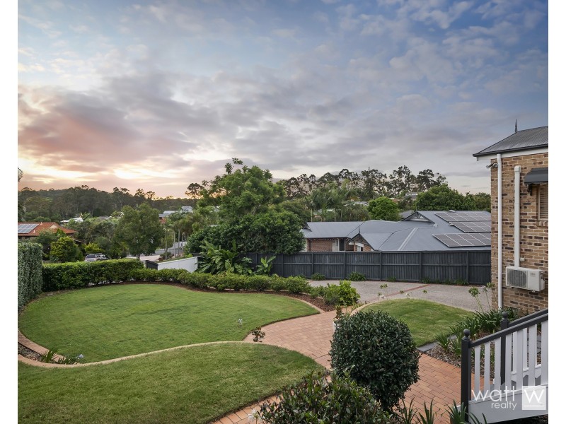 5 Lytham Court, Albany Creek QLD 4035