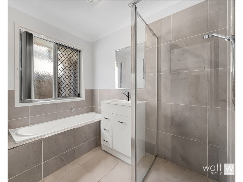 45 Jones Street, Rothwell QLD 4022