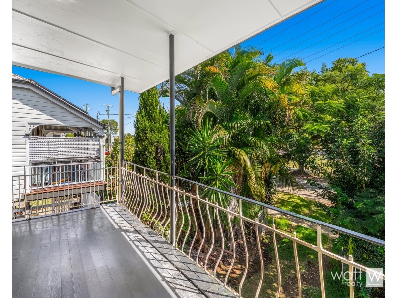 16 Railway Street, Nudgee QLD 4014