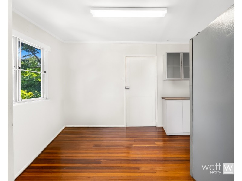 16 Railway Street, Nudgee QLD 4014