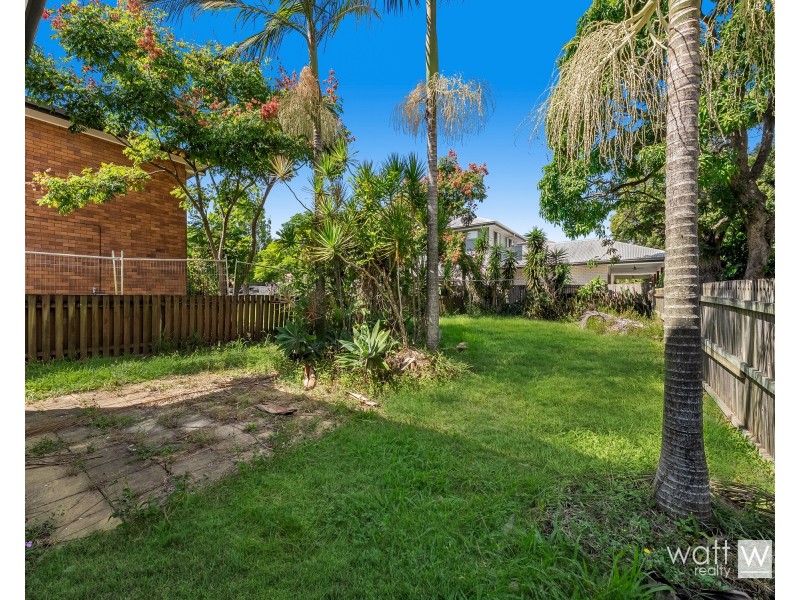 16 Railway Street, Nudgee QLD 4014