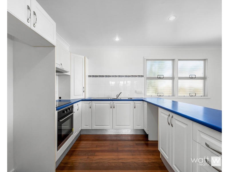 16 Russell Street, Caboolture QLD 4510
