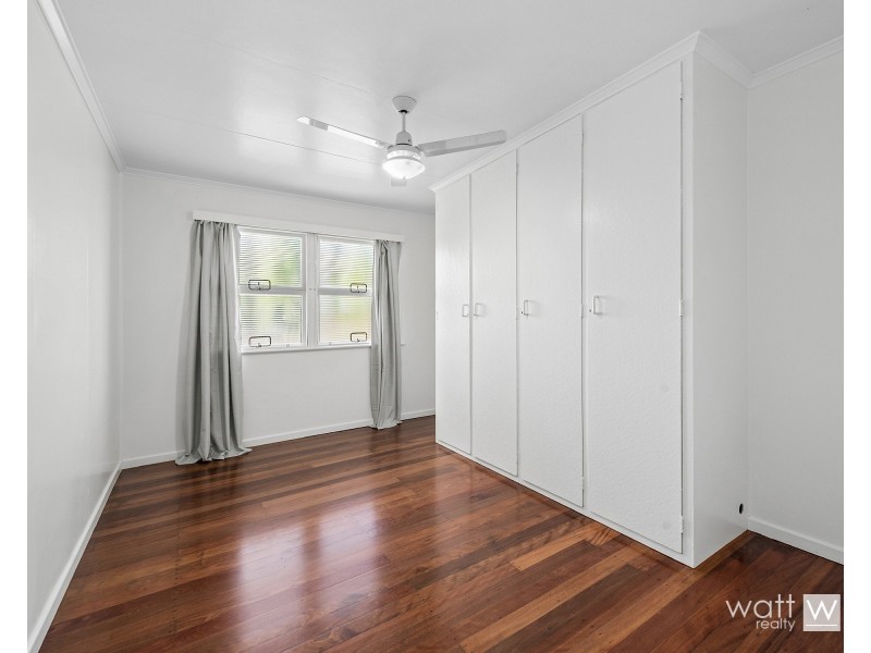 16 Russell Street, Caboolture QLD 4510