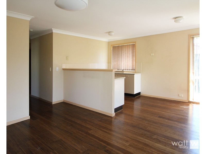 8 Rose Crescent, Fitzgibbon QLD 4018