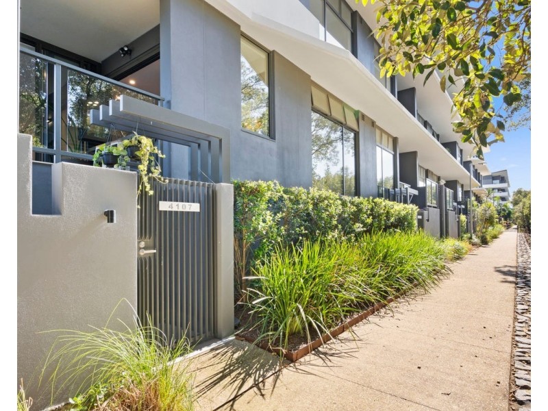 4107/18 Parkside Circuit, Hamilton QLD 4007