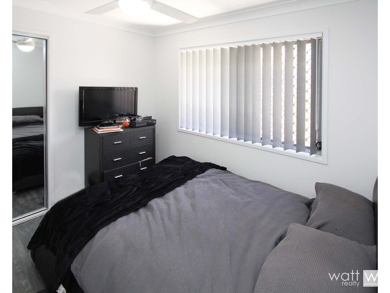 2/45 Jones Street, Rothwell QLD 4022