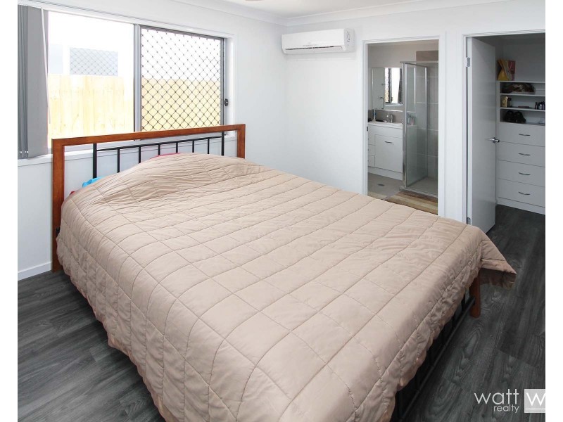2/45 Jones Street, Rothwell QLD 4022