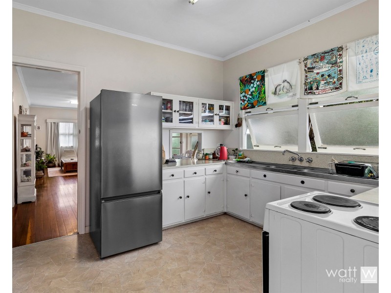 33 Navua Avenue, Aspley QLD 4034