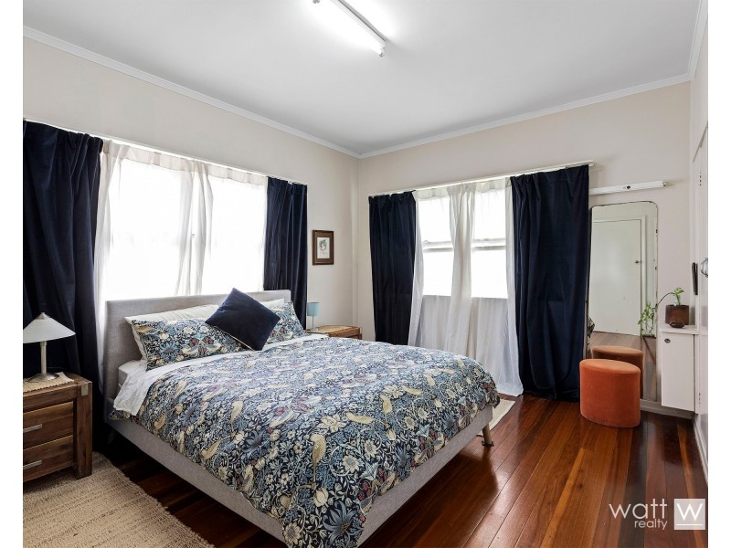 33 Navua Avenue, Aspley QLD 4034