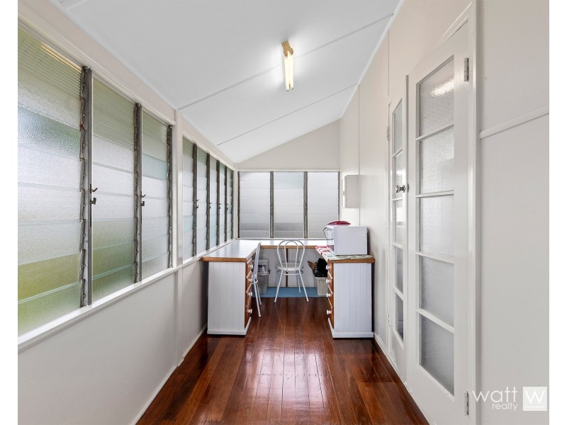 33 Navua Avenue, Aspley QLD 4034