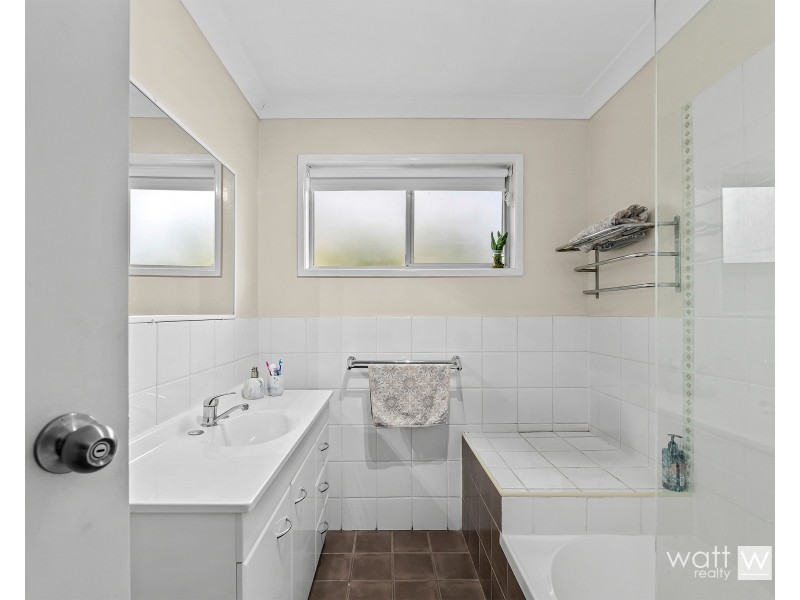5 Macnee Street, Mcdowall QLD 4053