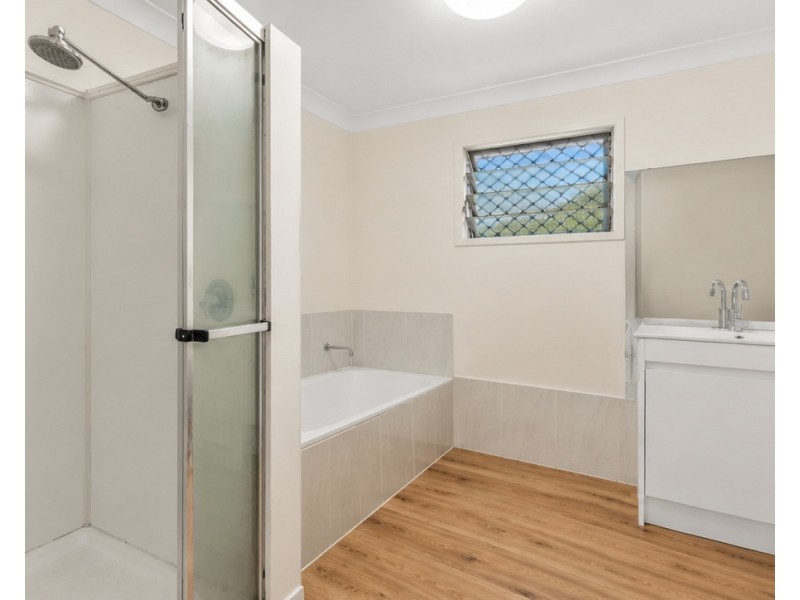 20 Riordan Street, Aspley QLD 4034