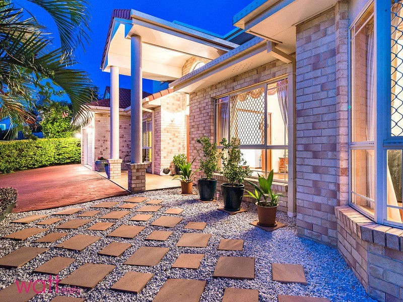 9 Armstrong Close, Aspley QLD 4034