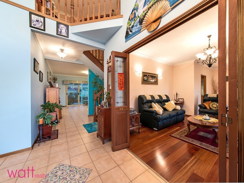 9 Armstrong Close, Aspley QLD 4034