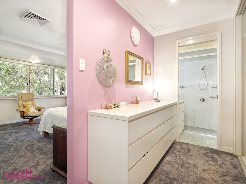 32 Chartwell Street, Aspley QLD 4034