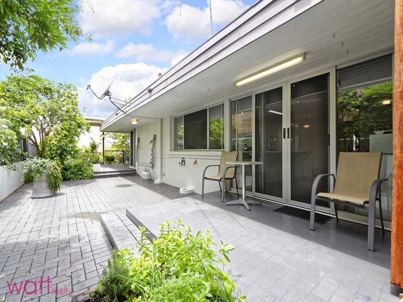 32 Chartwell Street, Aspley QLD 4034