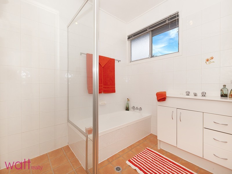 96 Lucan Avenue, Aspley QLD 4034