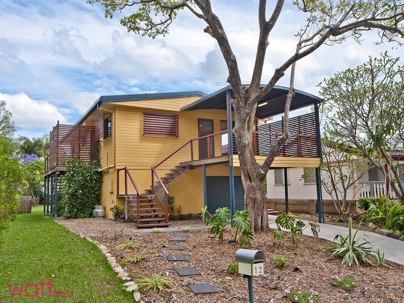 12 Wandearah Crescent, Ferny Hills QLD 4055