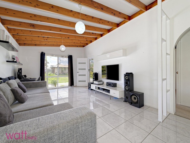 9 Coops Place, Joyner QLD 4500