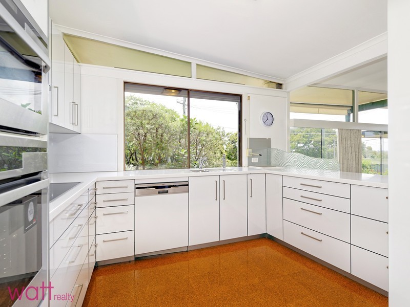 2 Chartwell Street, Aspley QLD 4034