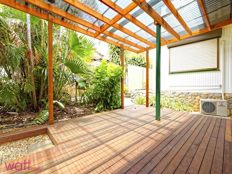 2 Chartwell Street, Aspley QLD 4034