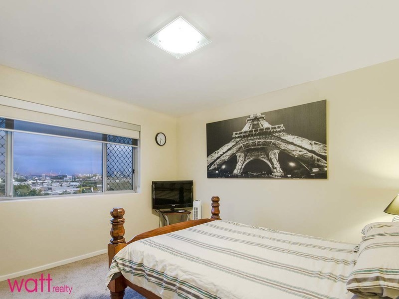 Albion QLD 4010