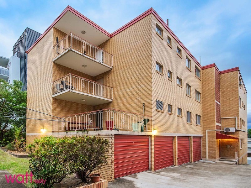 Albion QLD 4010