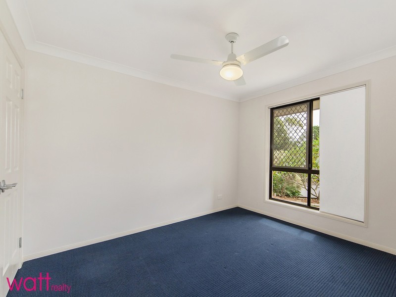 12 Sundoes Court, Kallangur QLD 4503