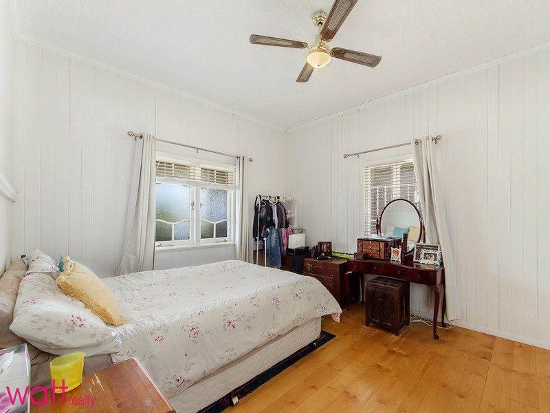 27 Ramsay Street, Kedron QLD 4031