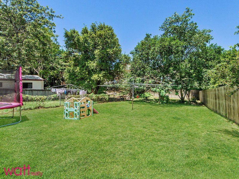 27 Ramsay Street, Kedron QLD 4031