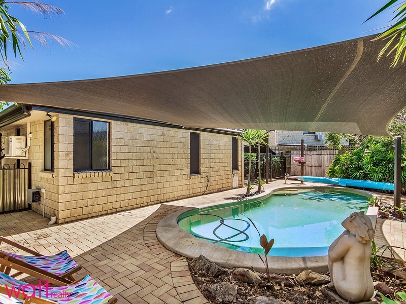 2 Queens Circuit, Geebung QLD 4034