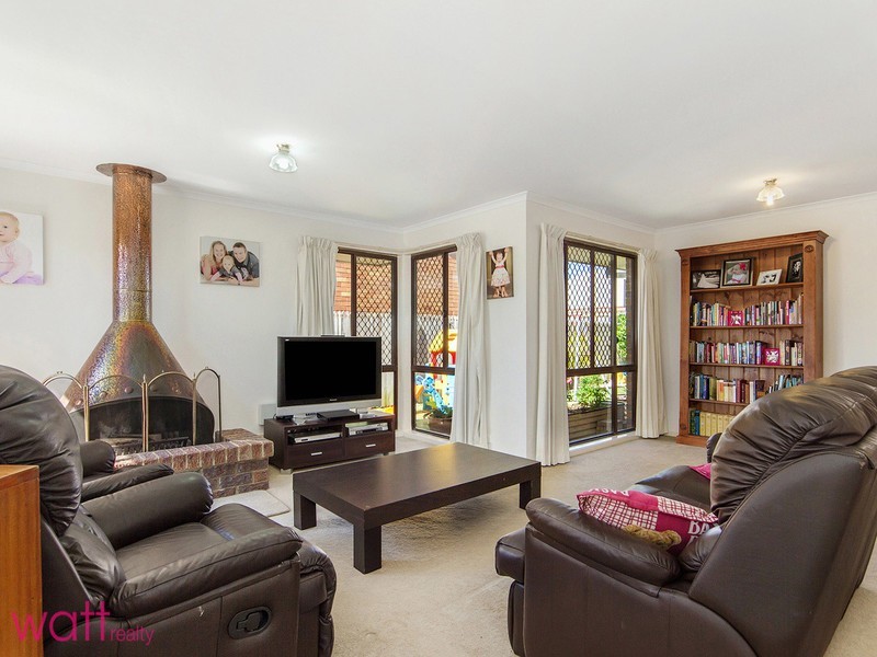 7 Tulip Close, Fitzgibbon QLD 4018