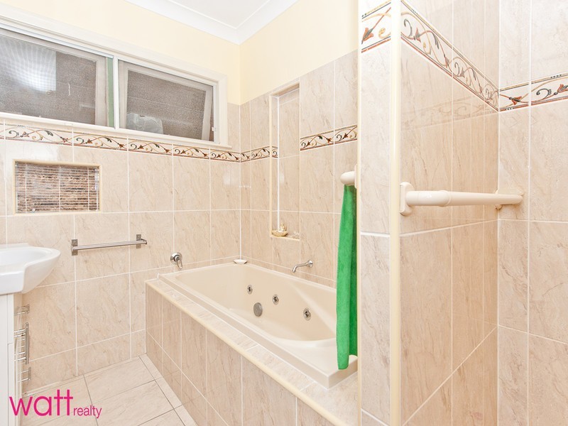 606 Robinson Road West, Aspley QLD 4034