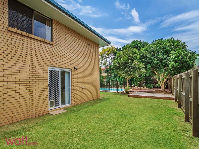 19 Barbour Road, Bracken Ridge QLD 4017