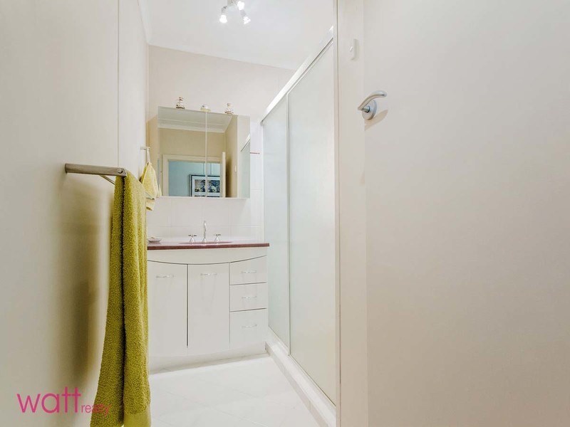 8 Croker Street, Aspley QLD 4034