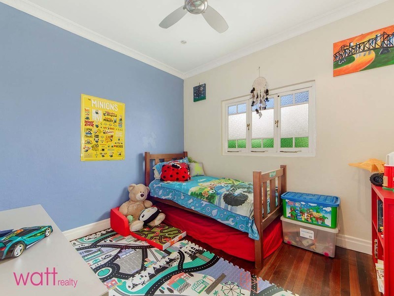 25 Gaynor Road, Banyo QLD 4014