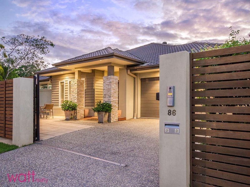 86 Cowie Road, Carseldine QLD 4034