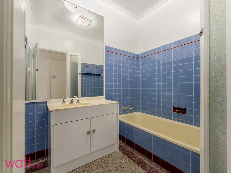 Wavell Heights QLD 4012