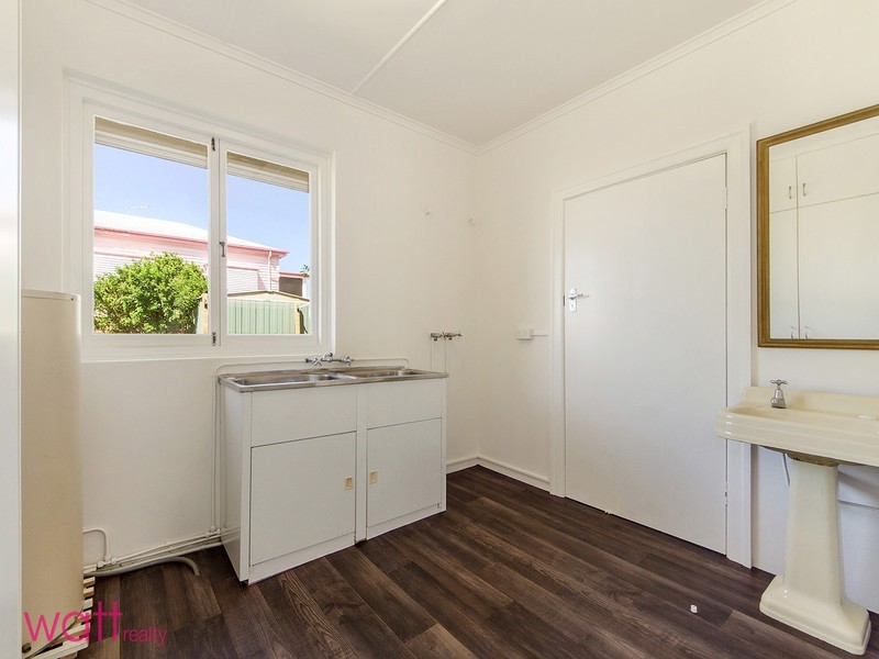 Wavell Heights QLD 4012