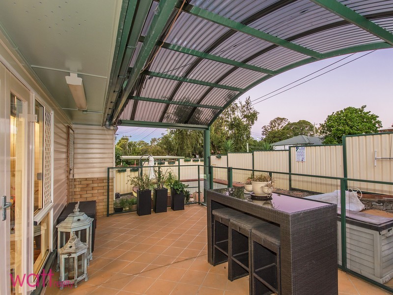 18 Strathdale Street, Aspley QLD 4034