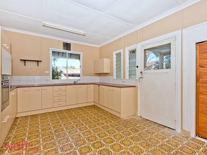 33 Brassington Street, Zillmere QLD 4034