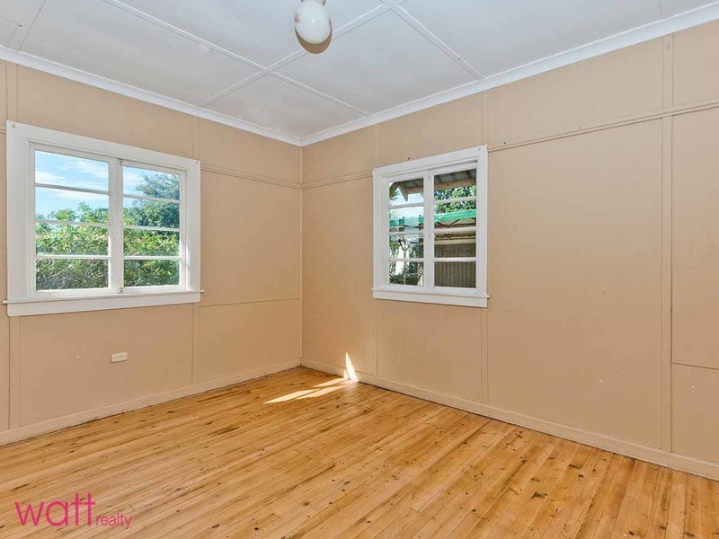 33 Brassington Street, Zillmere QLD 4034