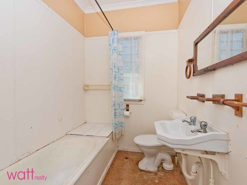 33 Brassington Street, Zillmere QLD 4034