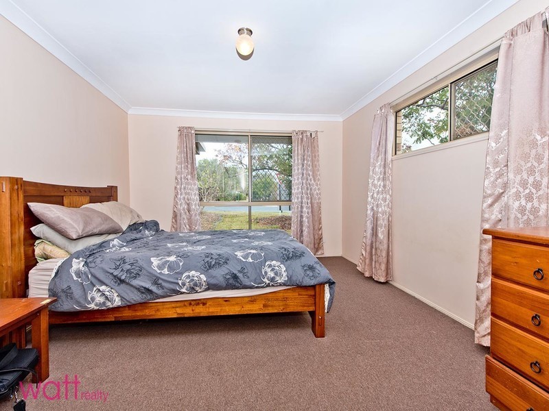 1 Billanook Close, Boondall QLD 4034